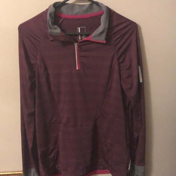 Modetta Top - Picture 2 of 8